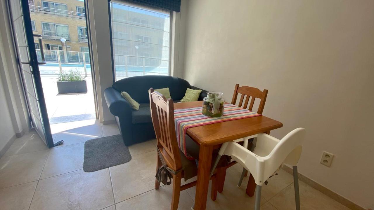 Deluxe Apartment With Shared Pool Oostende Dış mekan fotoğraf